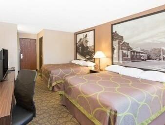 Super 8 By Wyndham Belleville Ngoại thất bức ảnh