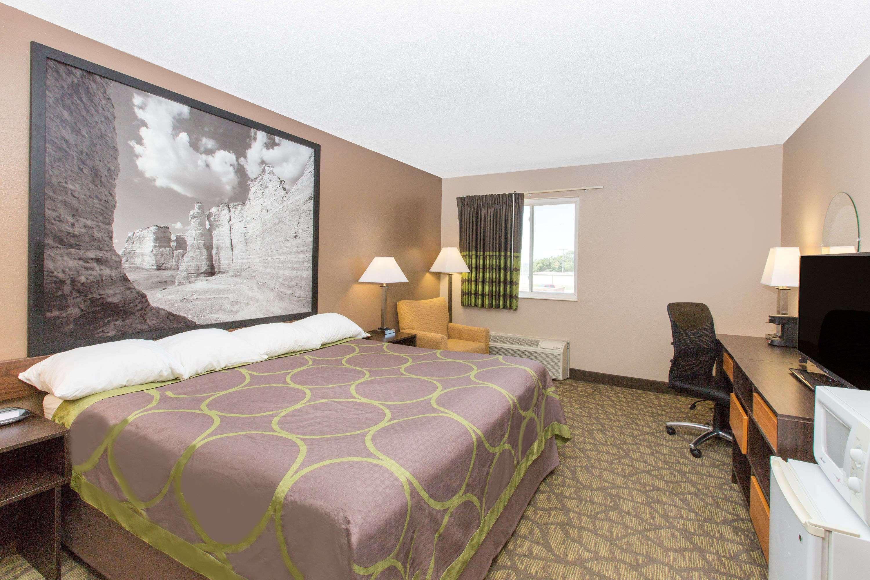 Super 8 By Wyndham Belleville Ngoại thất bức ảnh